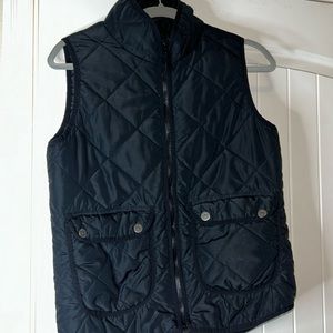 Black Quilted Aeropostale Vest